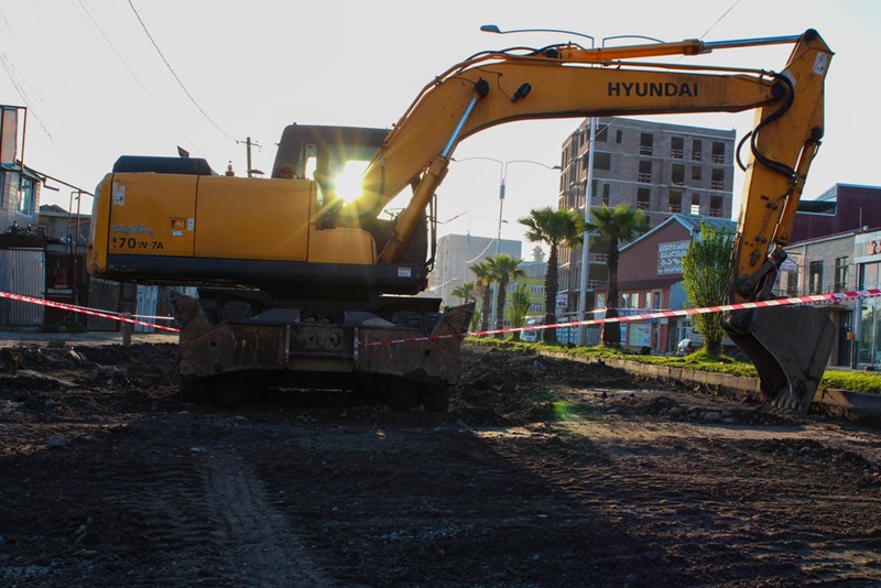 Street works in front of DMC in Piaseczno
